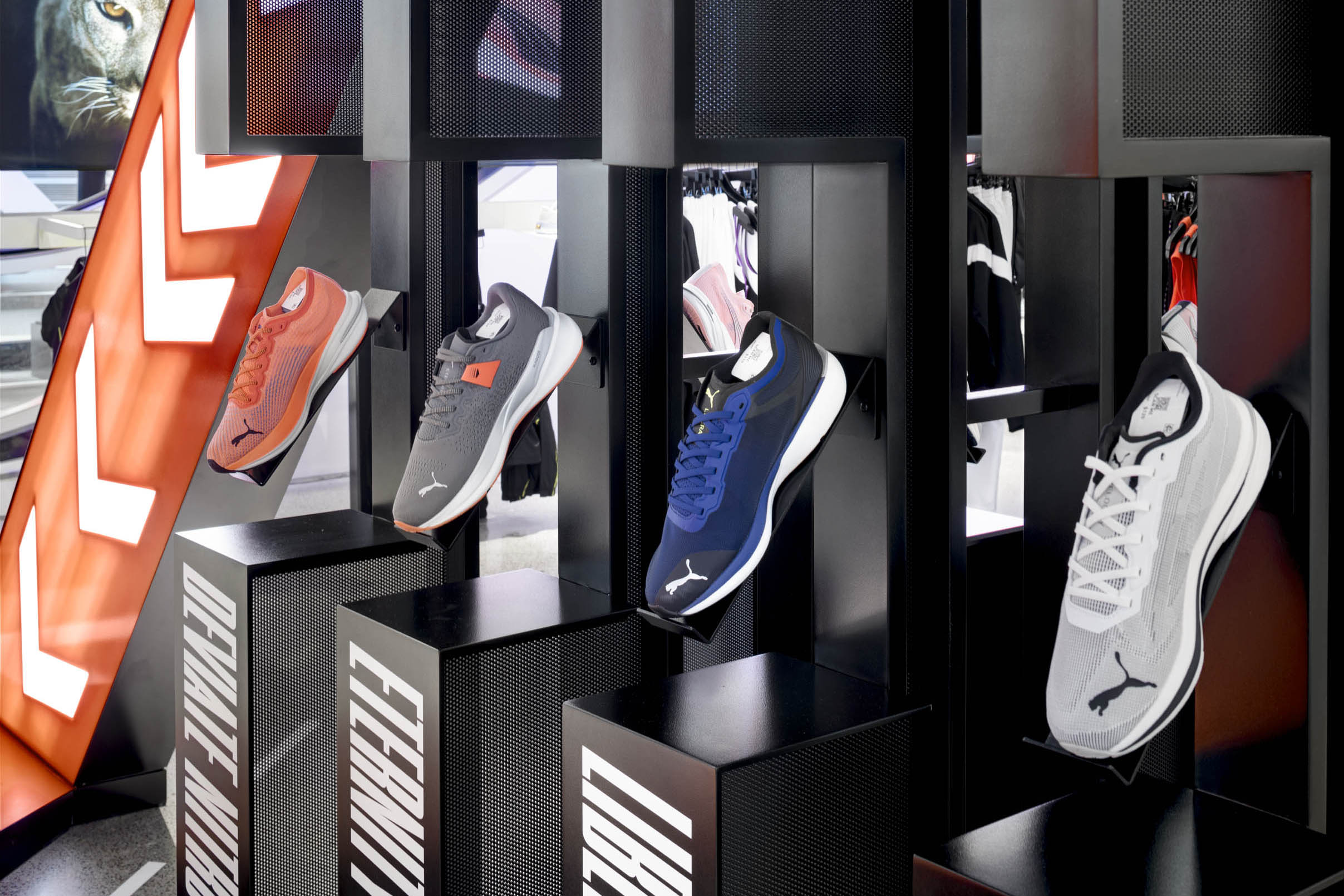 PUMA 4